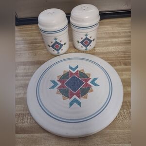 Treasure Craft Pueblo Southwestern Salt Pepper Shakers+Snack Server Made In USA